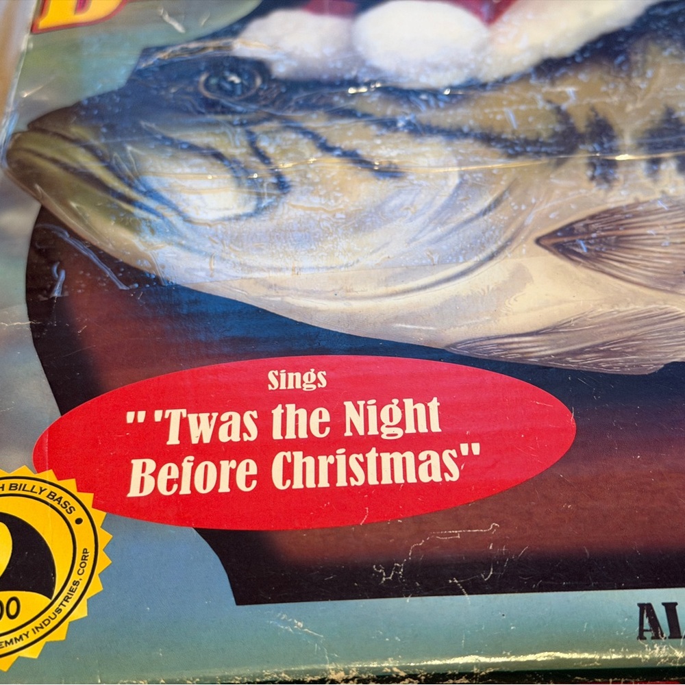 Big mouth Billy bass Singing Fish with Santa Hat - Picture 10 of 12